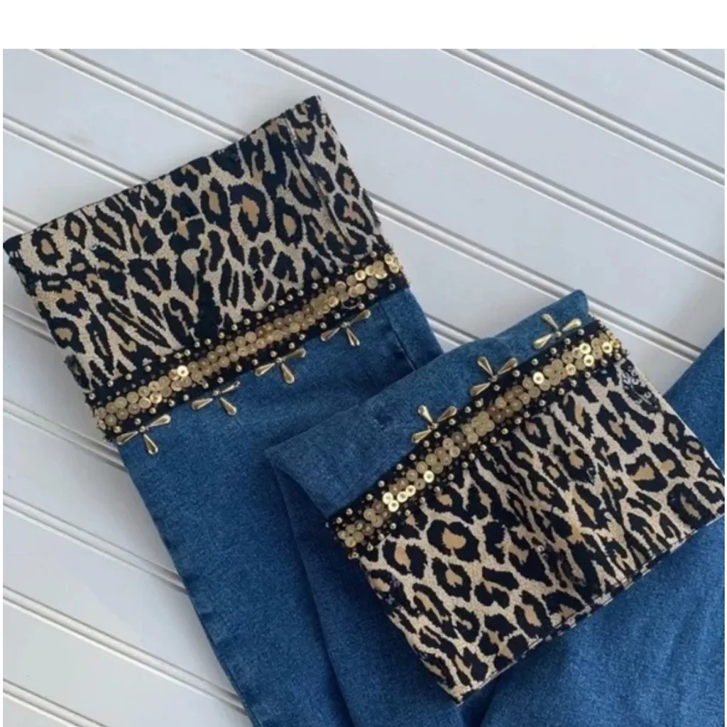 Gabby D Leopard Print Sequin Cuff High Waisted Straight Bootcut Denim Jeans Blue Size 4 - Image 5