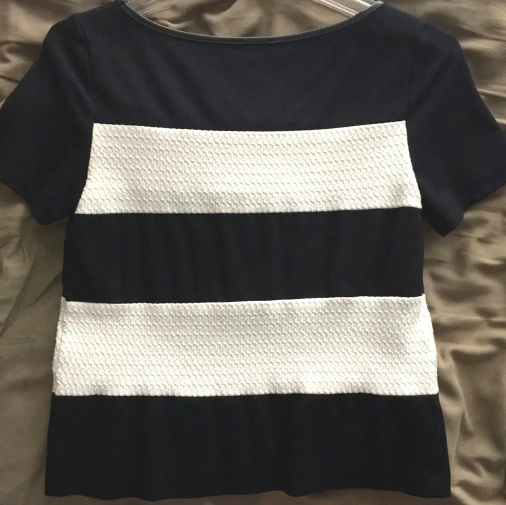 Striped Textured Top - Image 4