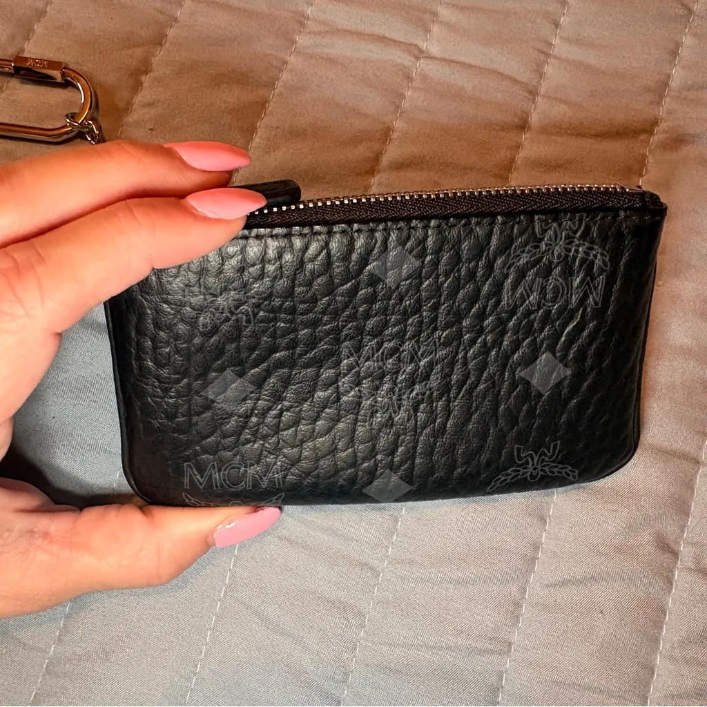 Mcm mini key pouch black - Image 3