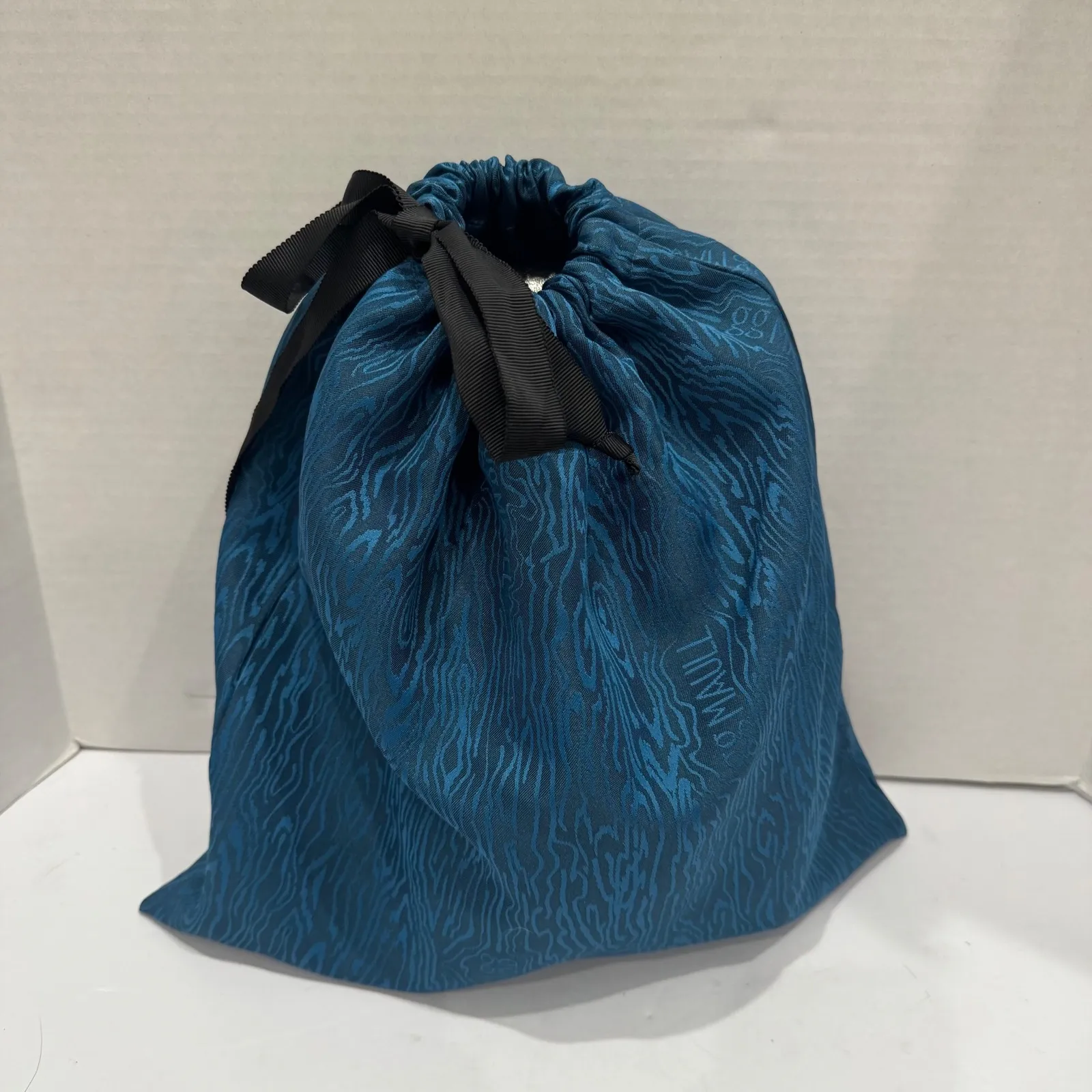 GG Maull Metallic Silver Studded Envelope Clutch Crossbody Bag "The Outlaw" $675 - Image 16