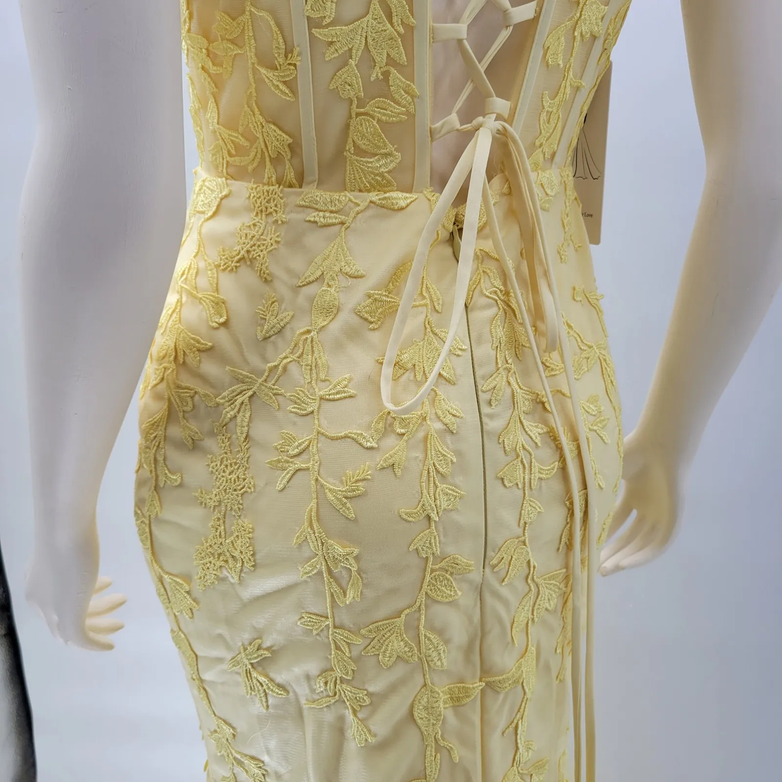 Wear Your Love Prom Dress M Yellow Floral Lace Corset Side Slit Evening Gown NEW Size M - Image 14