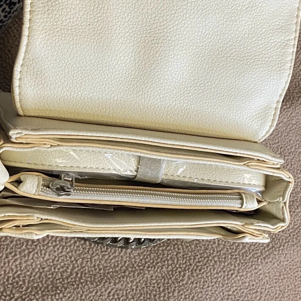 Antonello Serio Purse Silver - Image 12