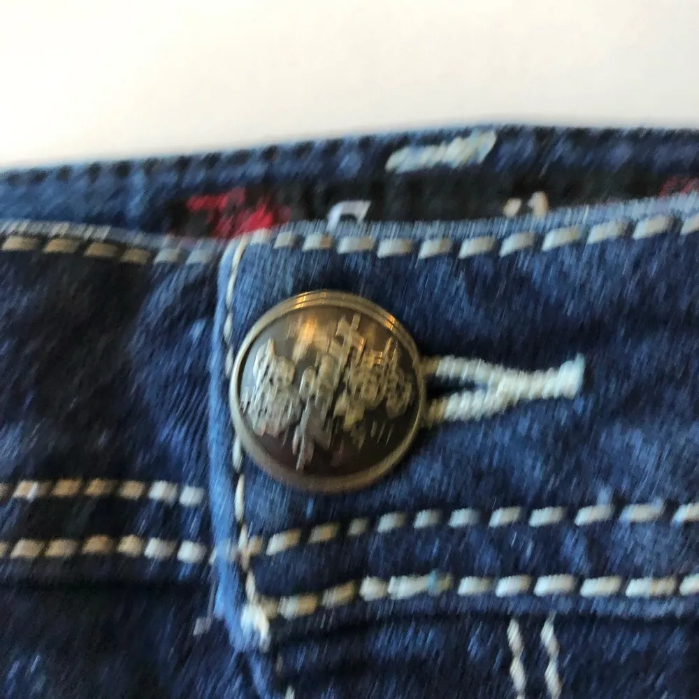 Fragile Short Shorts - Image 6