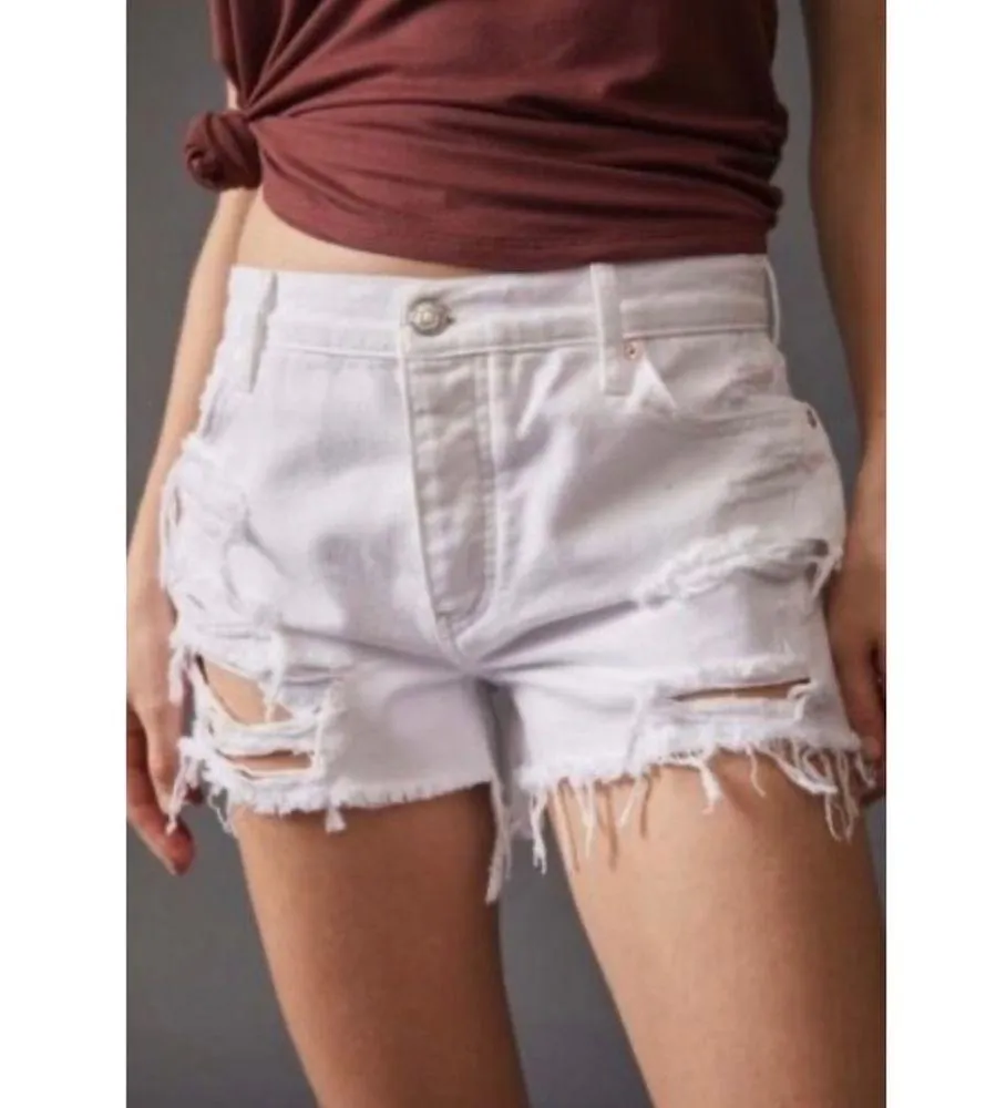Free People | Maggie Mis-Rise Distressed‎ Denim Shorts White - Size 26 - Image 2