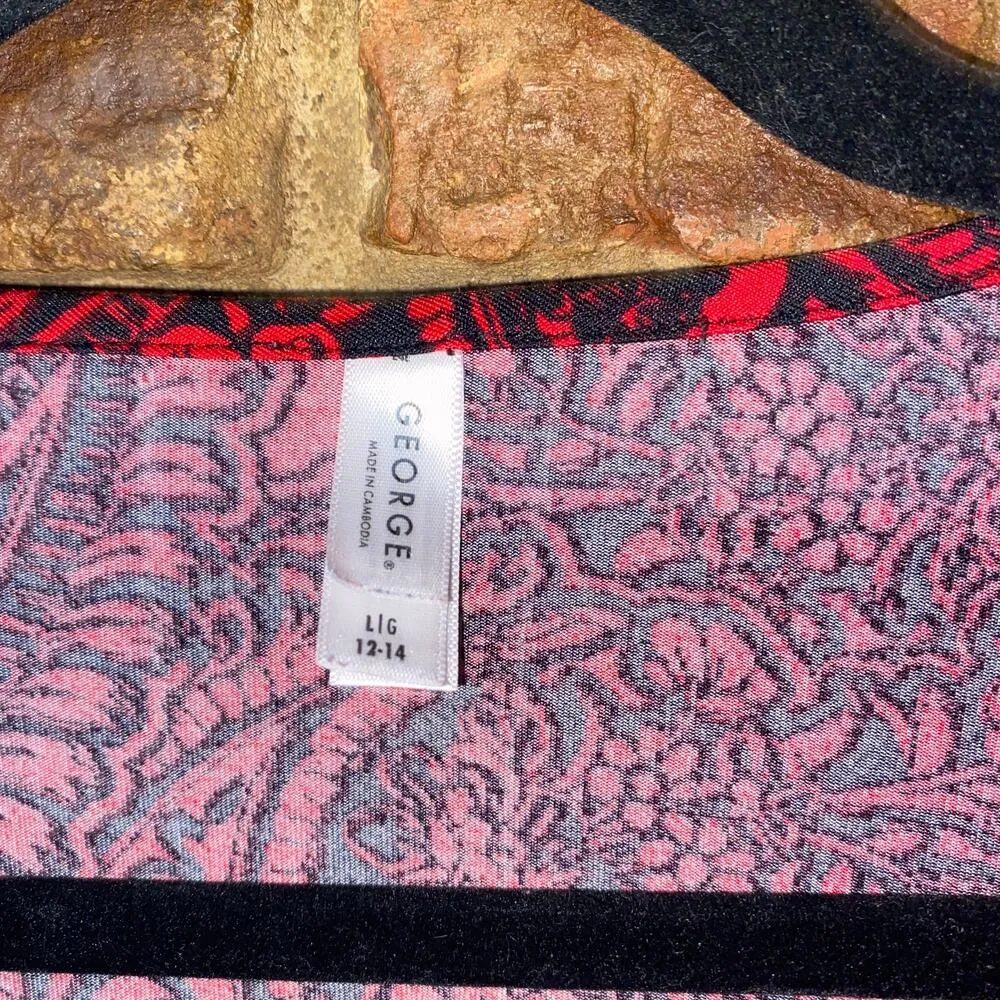 George Black Red Paisley Floral Lace Trim V - Image 4