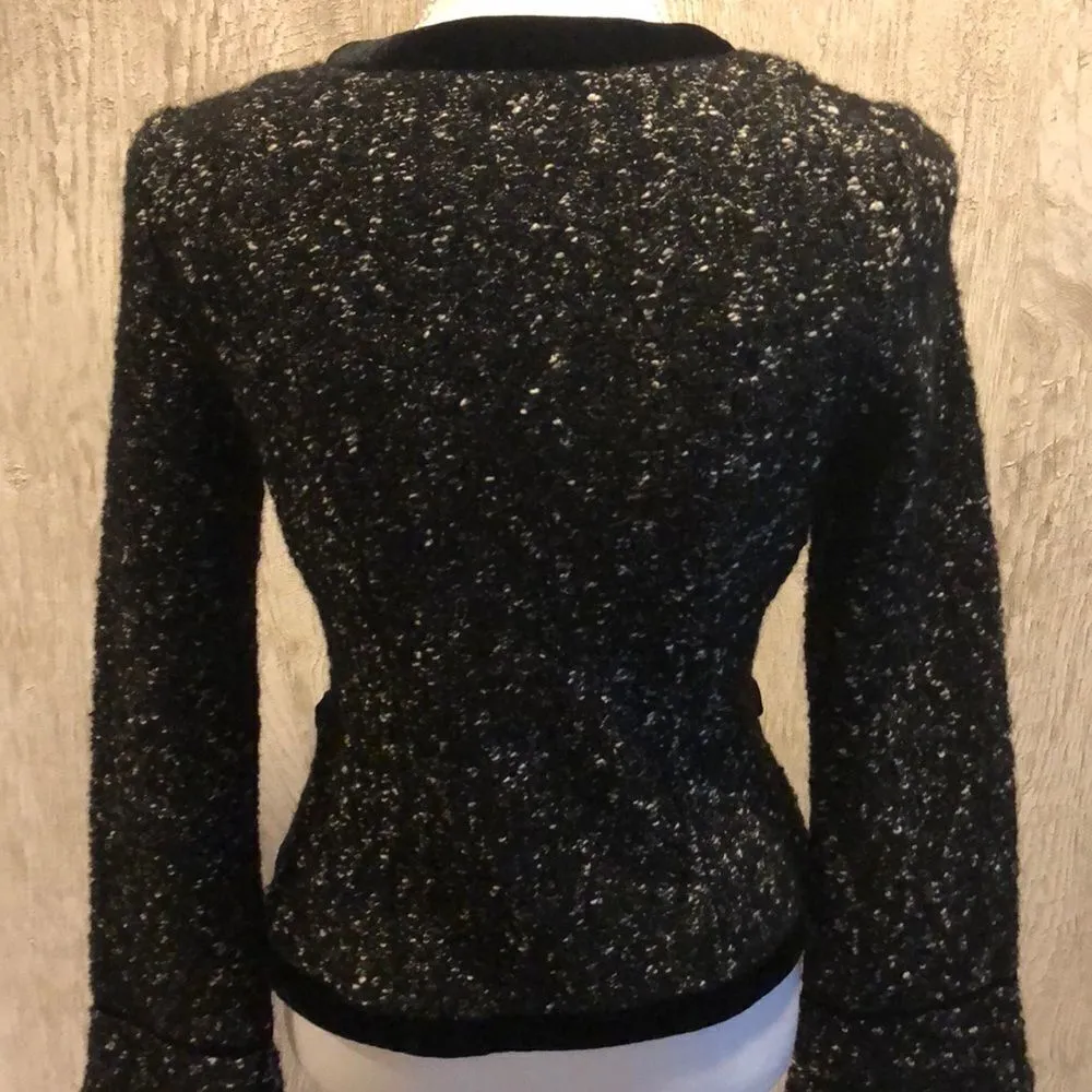 Classiques Entier Cropped Velvet Trim Blazer - Image 6