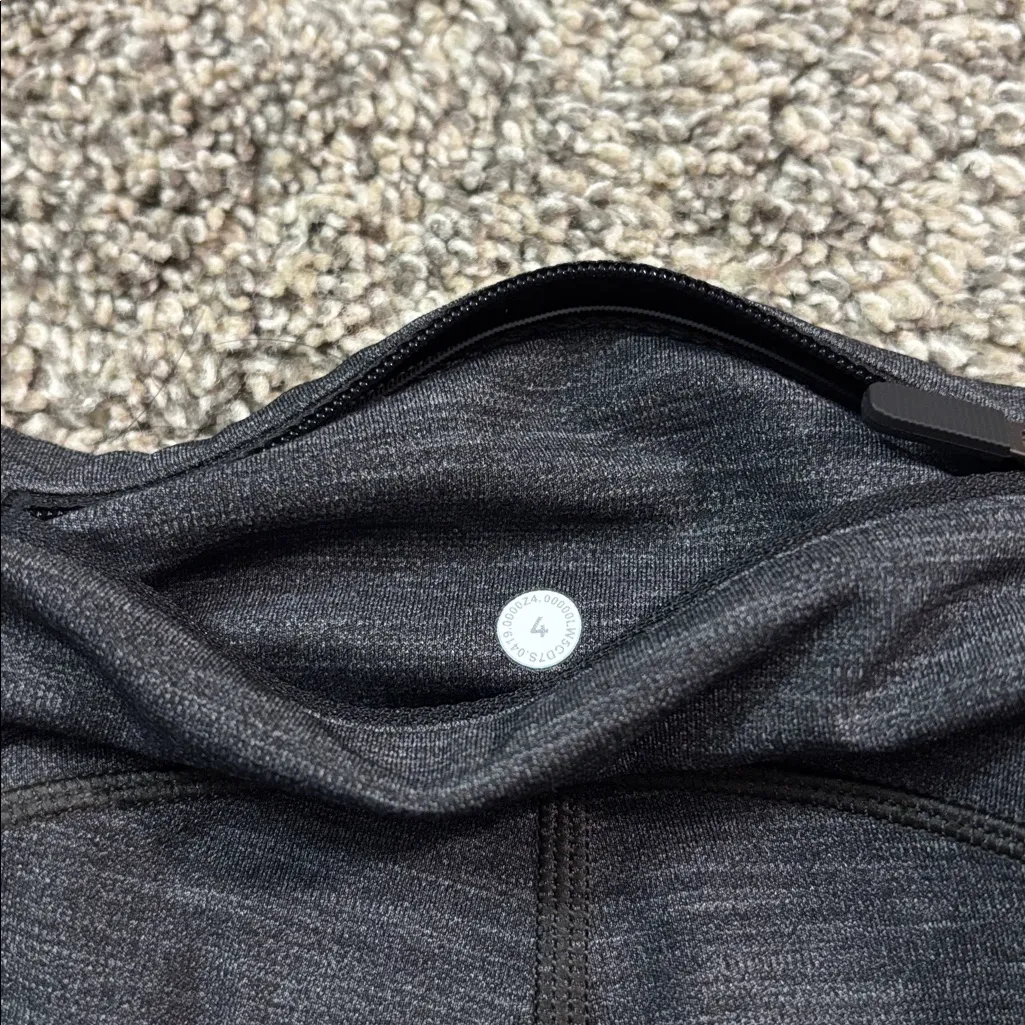 Lululemon Speed Up Tight 28" *Brushed Full-On Luxtreme size 4 - Image 5
