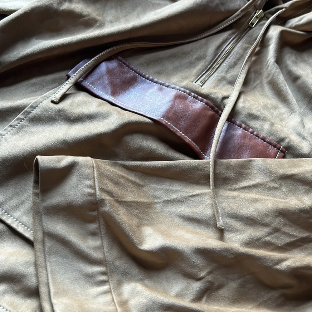 Staud Brown Suede Pullover Outterwear W Leather Pouch Pocket - Image 2