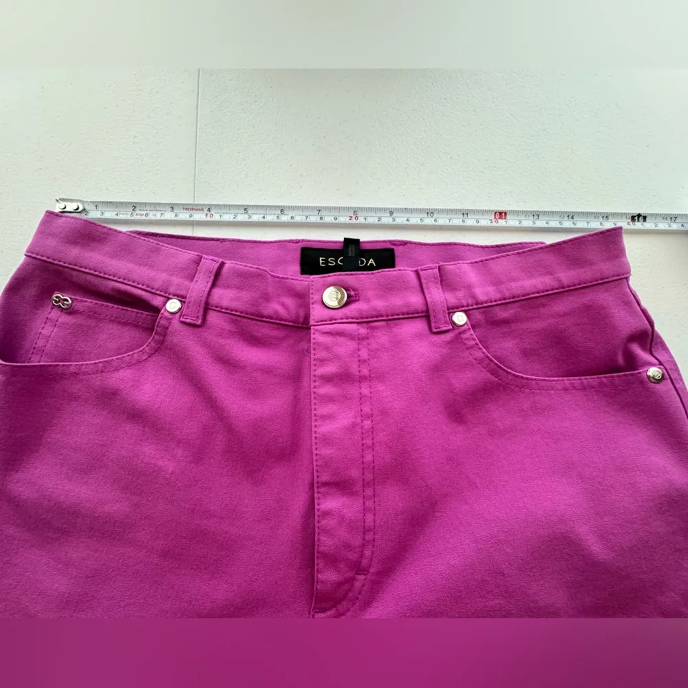 Escada Pink Jeans Size 40 - Image 3