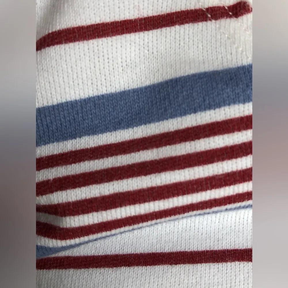 Alternative Beach Vibe Slit Sides Top (L) NWOT - Image 6