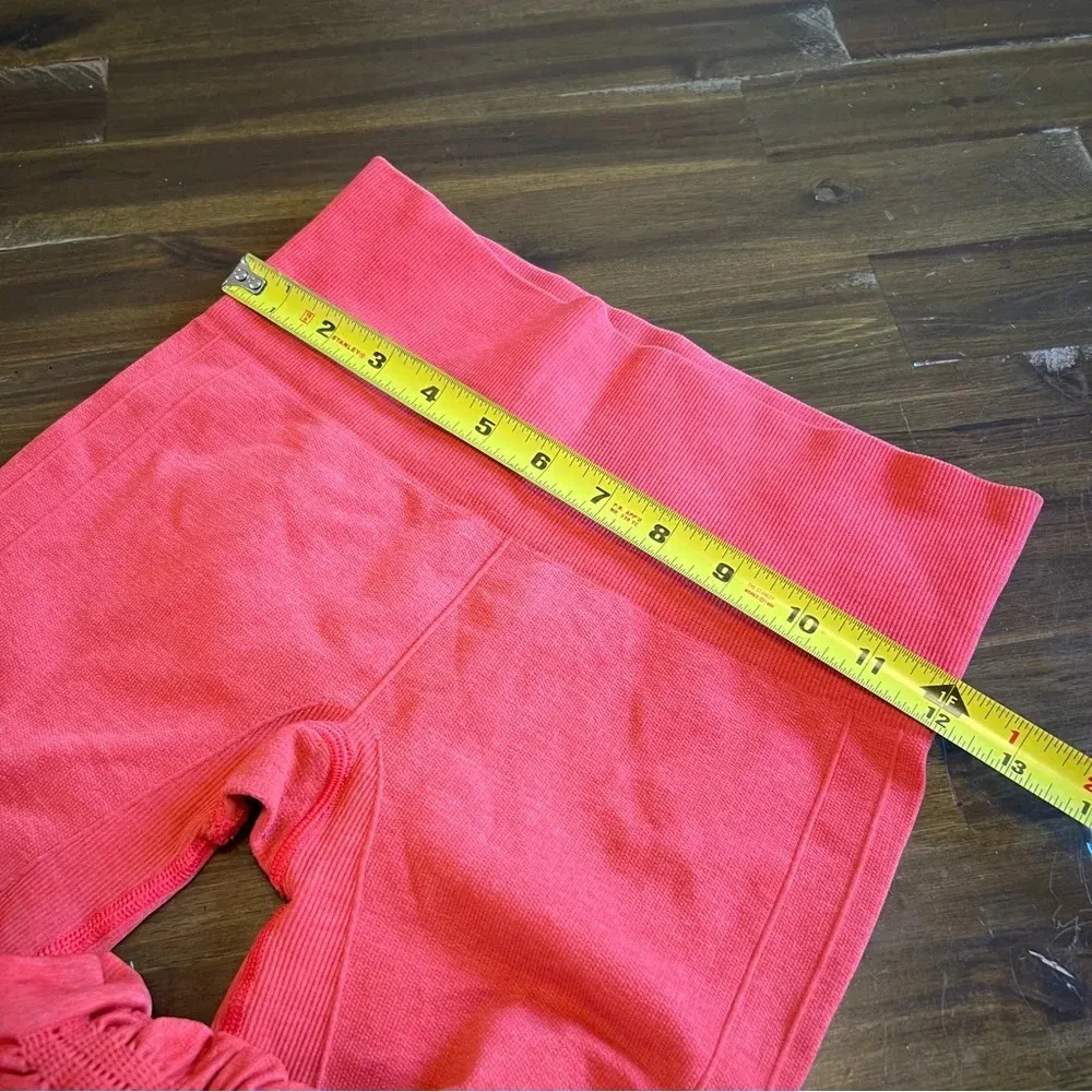 Lululemon Orange Coral Cropped Leggings Capri Cinched Running 4 Textured - Image 7