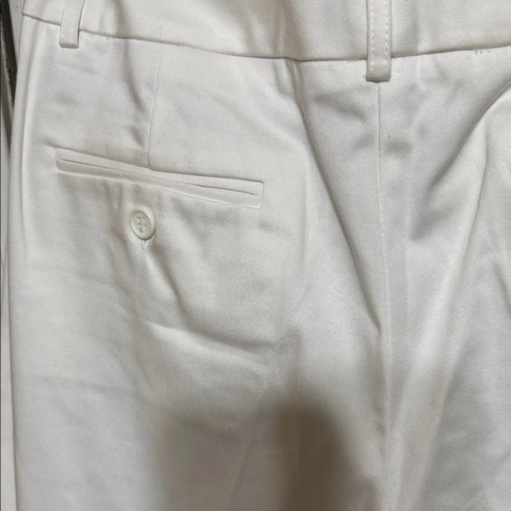 Boston Proper Classic White Bermudas - Image 4