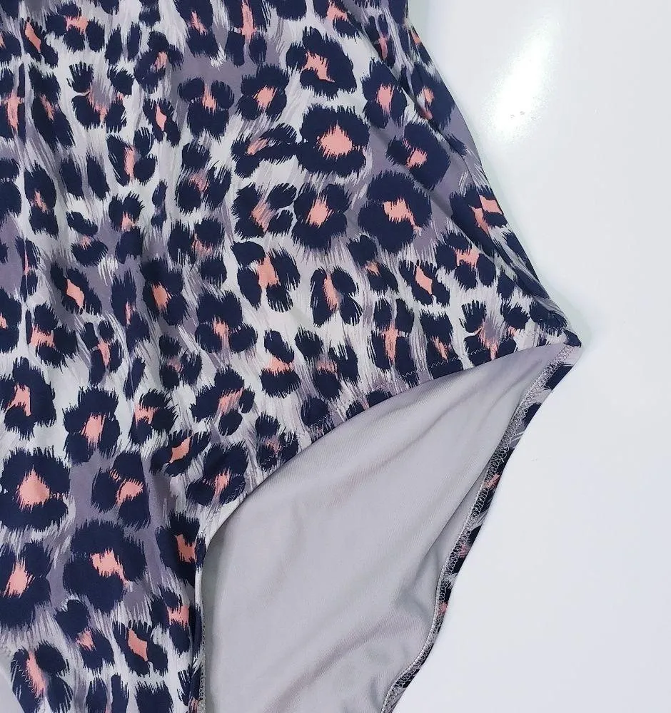 Zingara Cheetah Print Halter One Piece Swimsuit Black Size M - Image 6