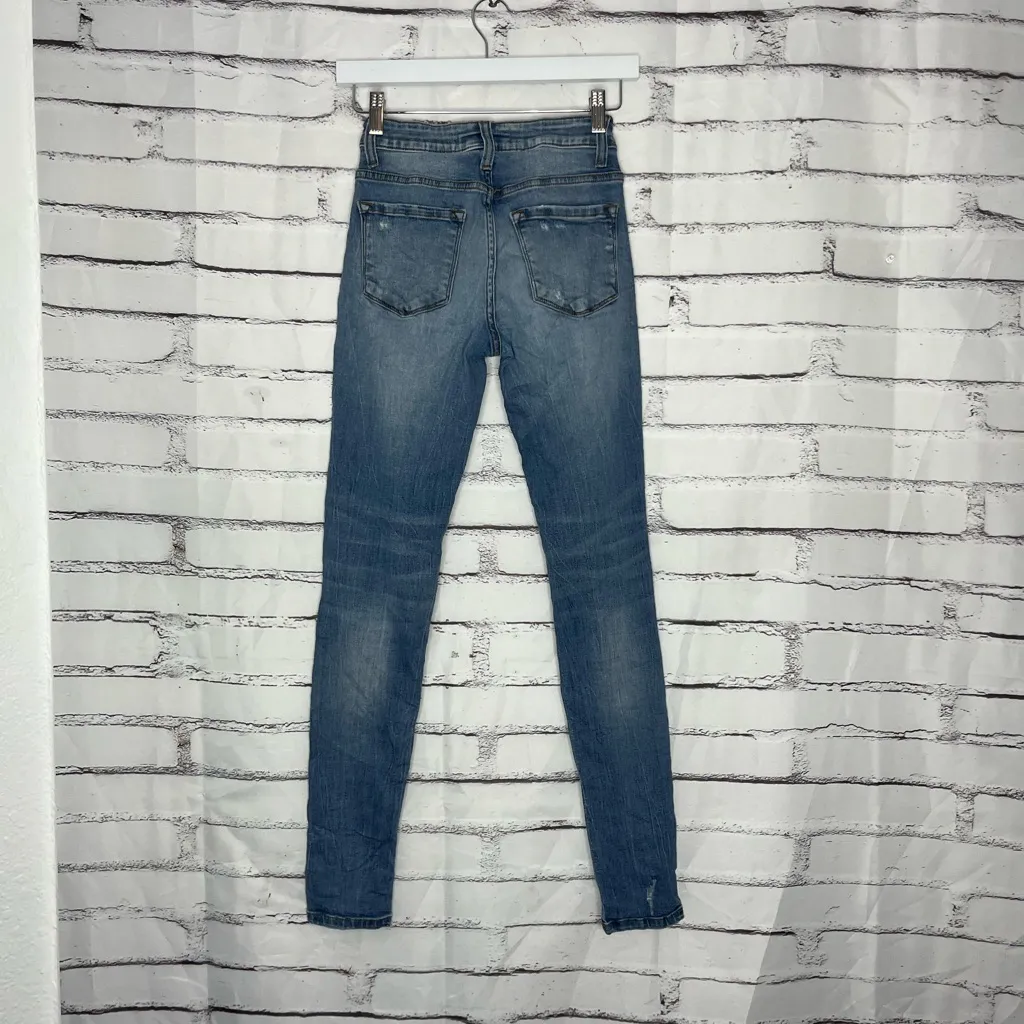 KanCan Skinny Jeans Distressed Mid Rise Women’s 24 Light Wash Stretch Denim Y2K Blue - Image 10