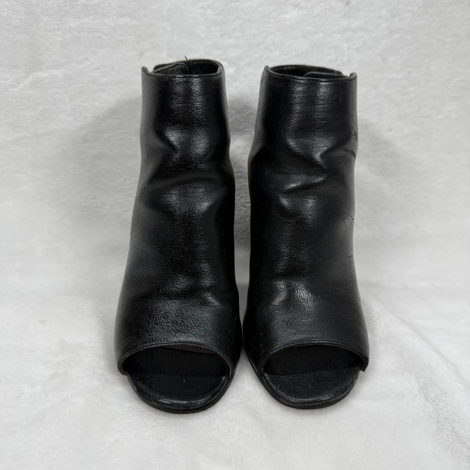 Call It‎ Spring Black Peep Toe Ankle Strap Block Heel Booties Size 7.5 - Image 3