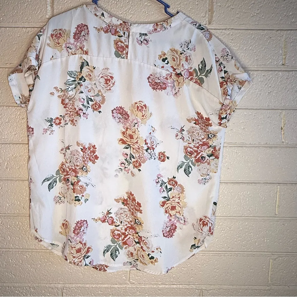 Buffalo David Bitton Floral Blouse in Cream and Pink - Image 2
