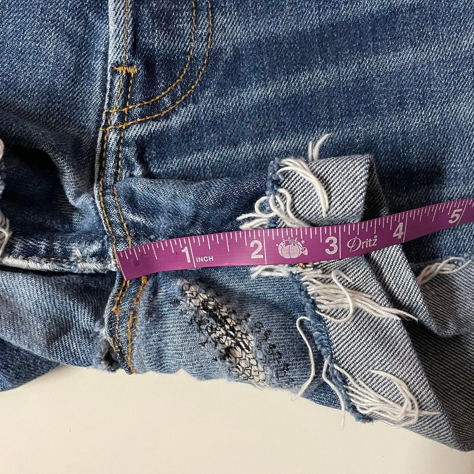 Vintage Levi’s 501 Distressed Dark Wash Cut Off Denim Shorts 27-28” Waist GUC - Image 7