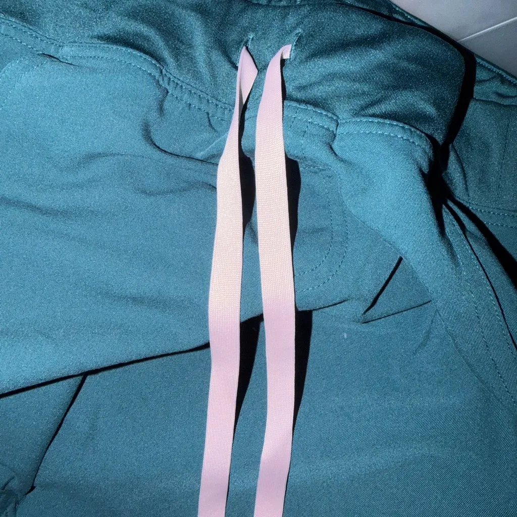 Figs Pacific Blue XS Caterina and XS/T Kade Cargos - Image 4