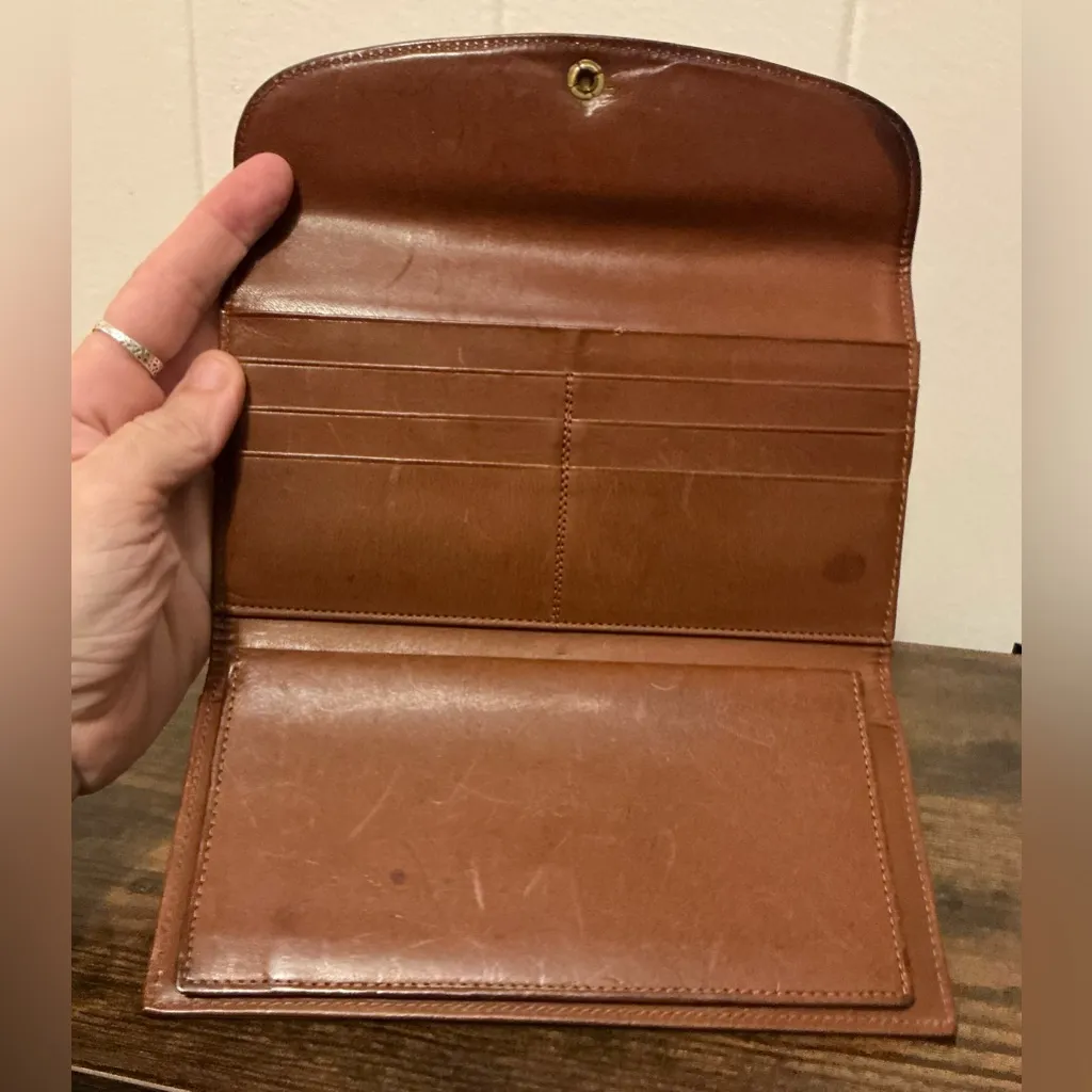 A rare HTF Vintage Coach Tabac Combination Leather Wallet/Checkbook - Image 3
