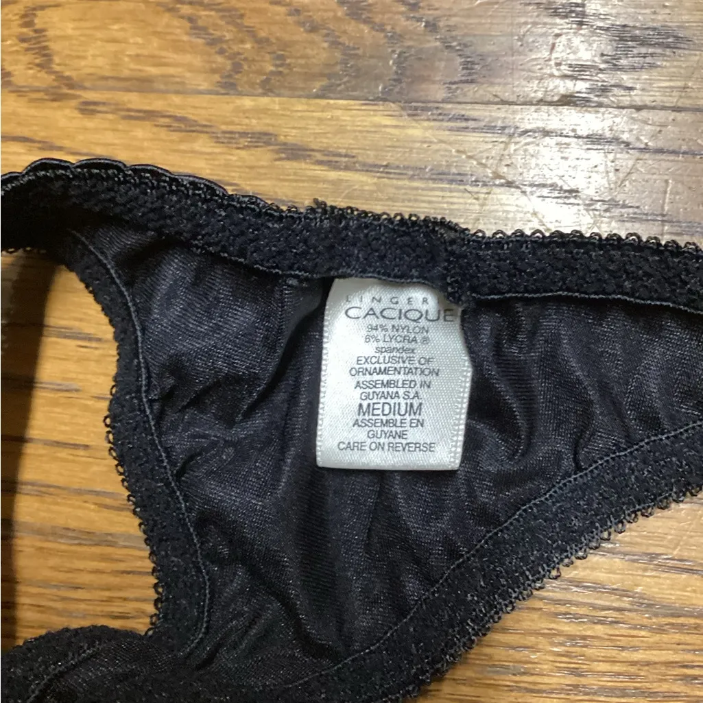 Vintage Cacique lingerie set.  34C/medium - Image 13