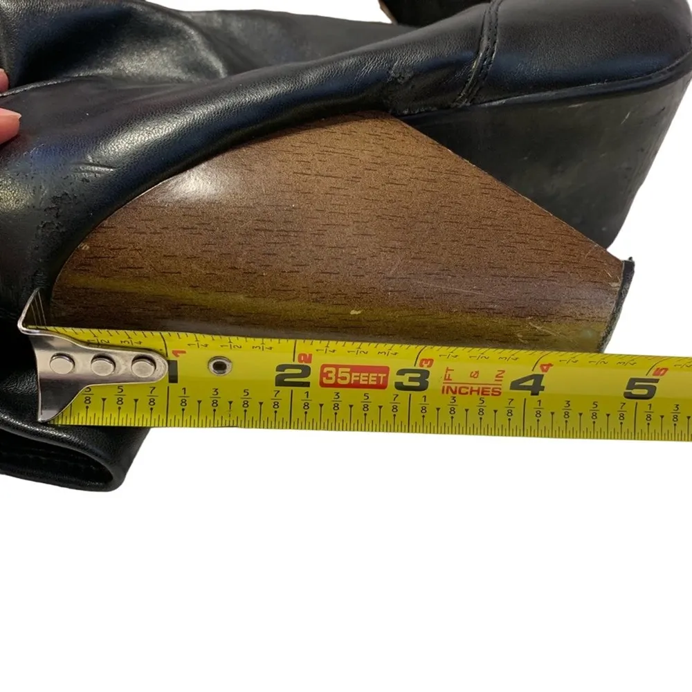 Brand Black knee high black boots with side zipper Size undefined - Image 6