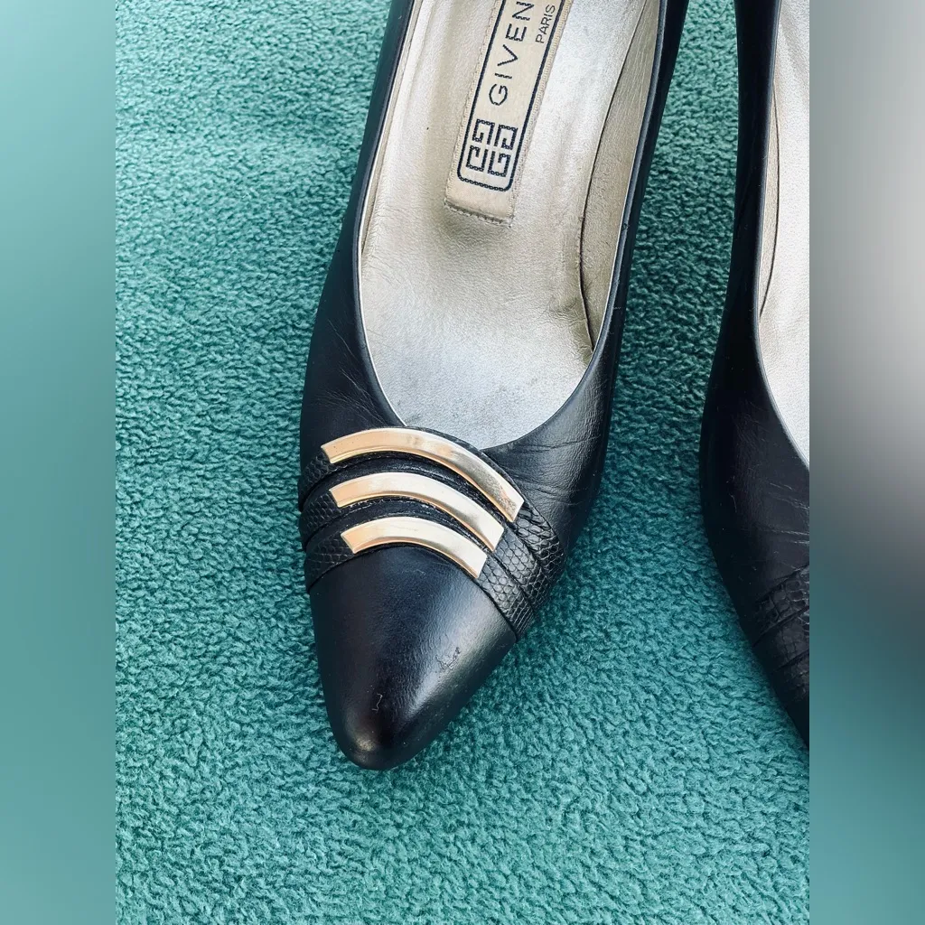 Elegant 🌹GIVENCHY shoes 🌹 - Image 14