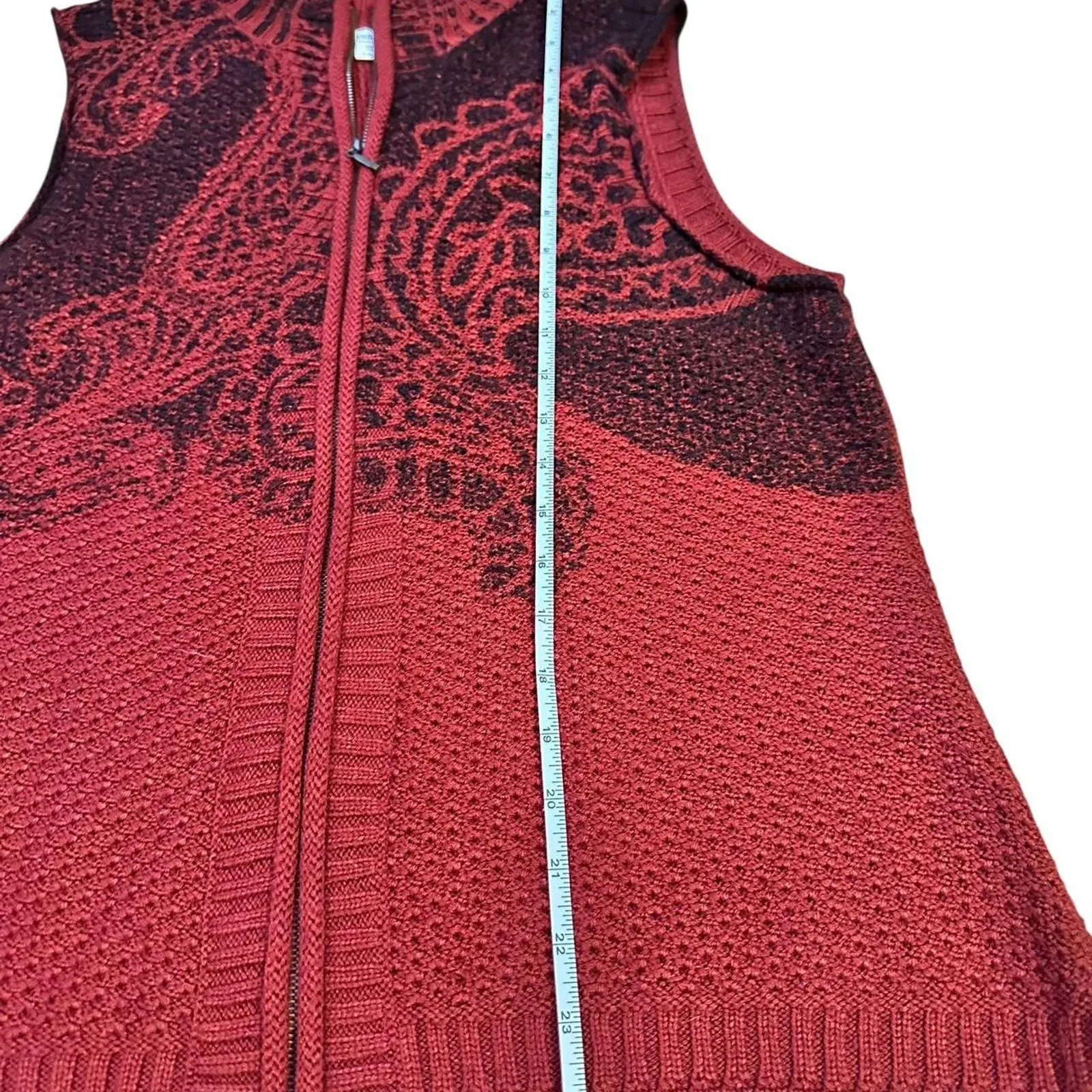 Burgundy red knit paisley r - Image 4