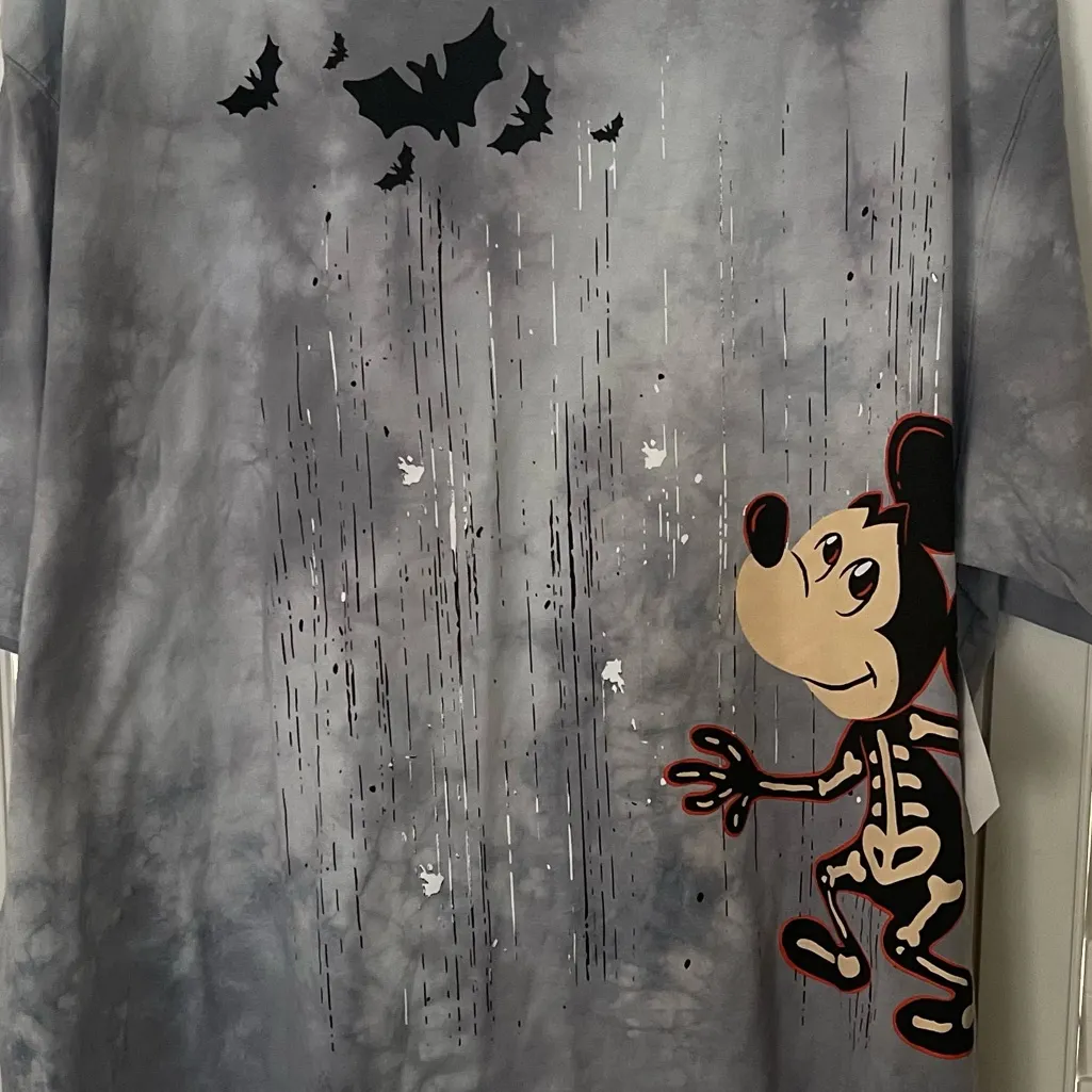NWT Disney Parks Mickey Mouse Halloween T Shirt Size XL - Image 4