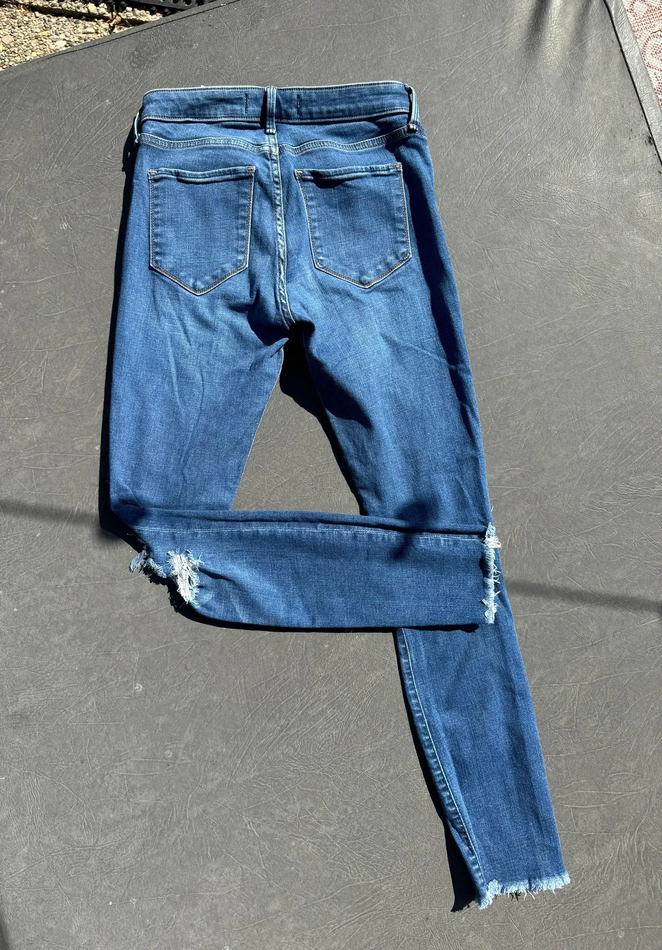 Jeans - Image 2