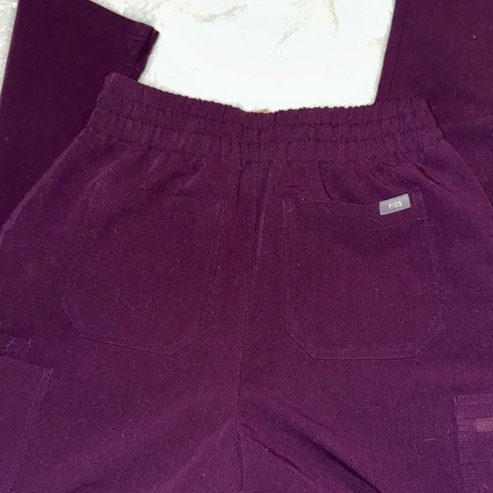 Figs scrub bottoms Yola skinny SP deep purple -NWOT - Image 5
