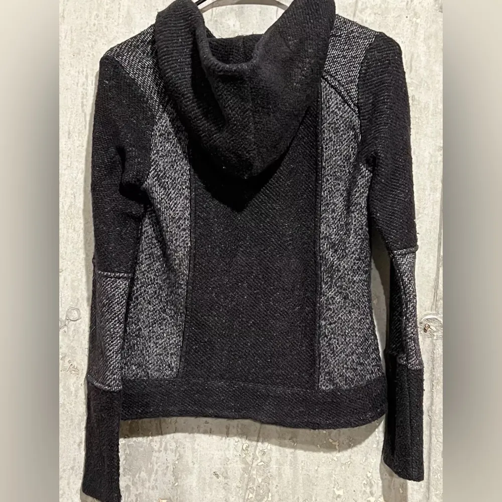 Lucky Brand Hooded Jacket Size Small - Image 2