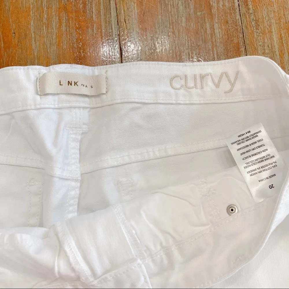 Slink Jeans White Curvy Shorts Size 20 - Image 3