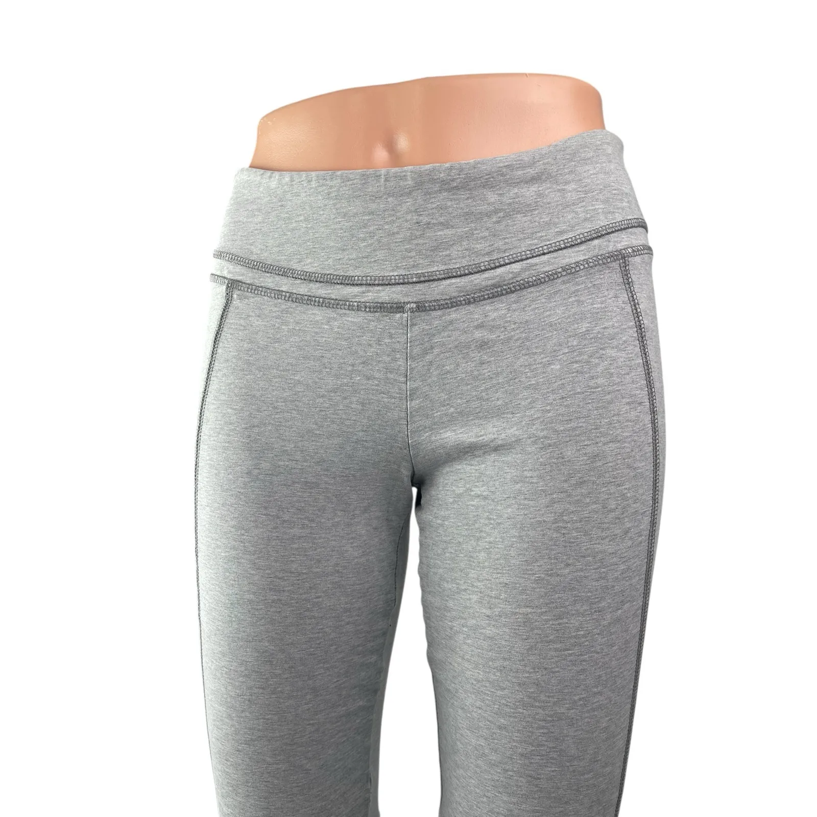 Old Navy Women's Gray Mid Rise Flare Bootcut Leggings Yoga Lounge Pants Size M - Image 2