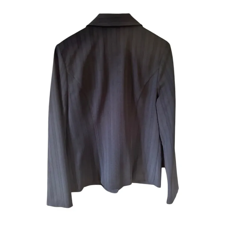 Modern Essentials Juniors Black Pinstripe 2 - Image 4