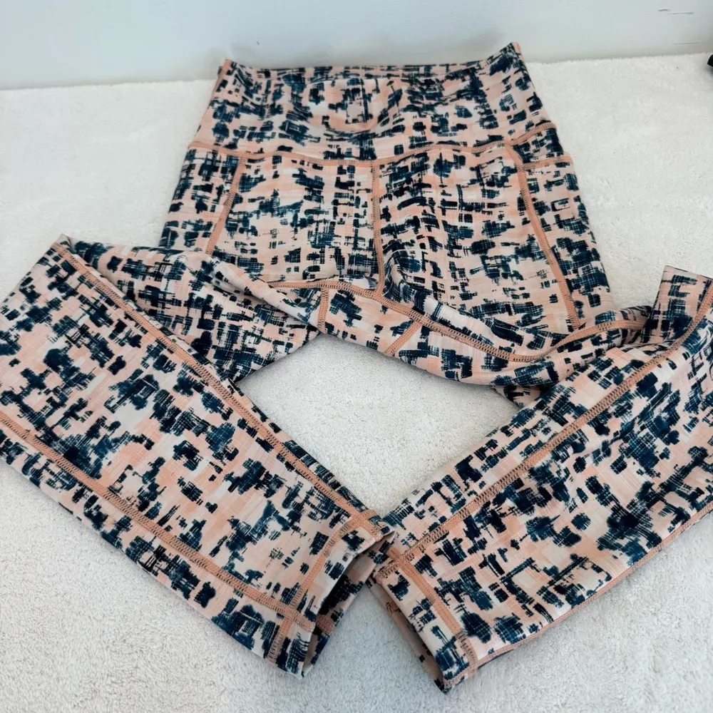 Sweaty Betty Super Sculpt‎ 7/8 Workout Leggings size xs - Image 7