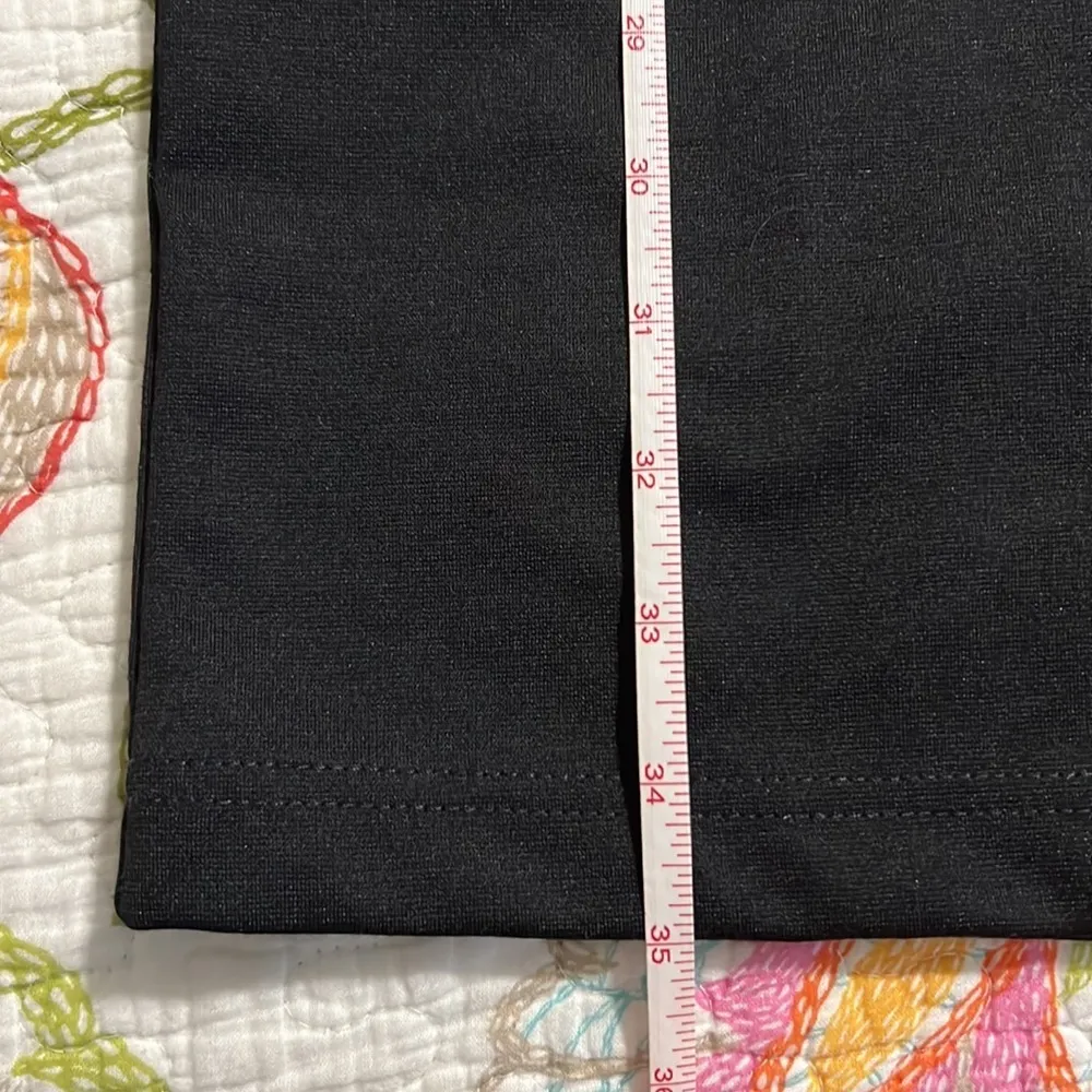 GAP womens size XS plain black dress 3/4 sleeves knee length funeral church - Image 3