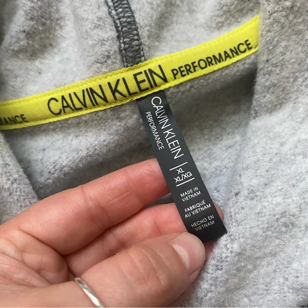 •Calvin Klein performance cowl neck athletic pullover• Size XL - Image 2