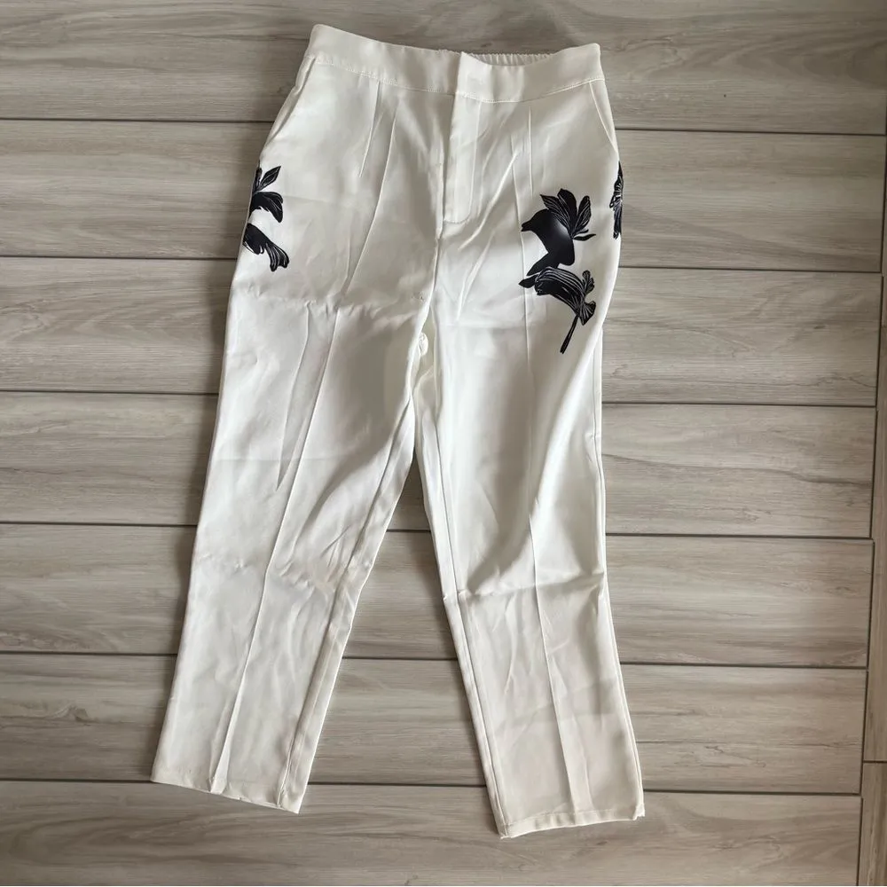 Mooyius Floral Printed Pantsuit Set White Large NWT - Image 9