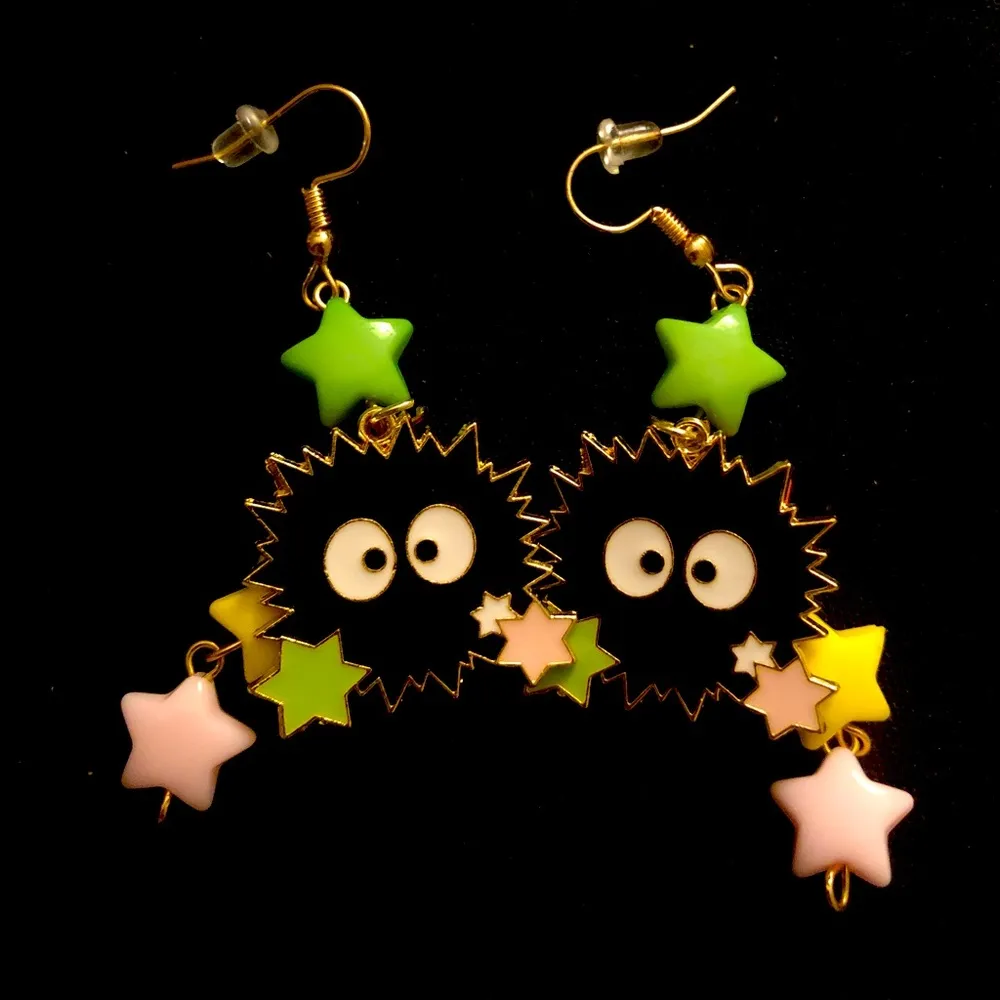 Soot sprites dangle gold hook earrings spirited away - Image 2