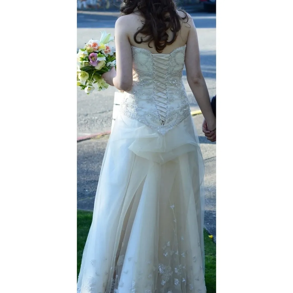 Maggie Sottero Couture Wedding Gown • Sz 12 White - Image 5