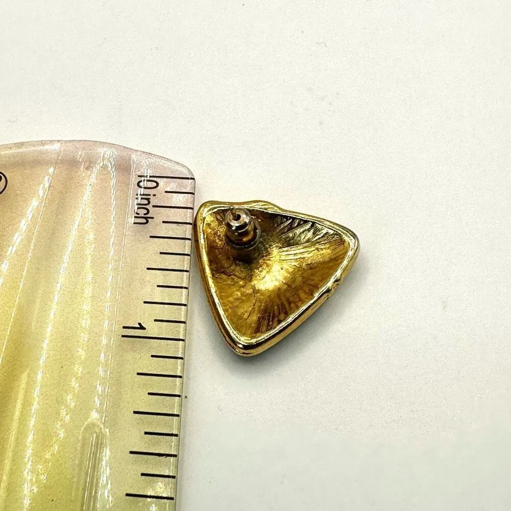 Black and cream triangle post earrings - Image 4