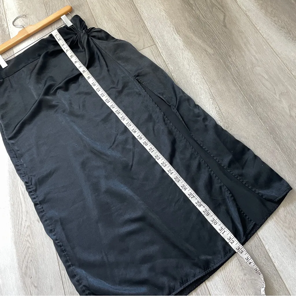 Abercrombie & Fitch Skirt knotted midi satin womens Black (small) resortwear - Image 6