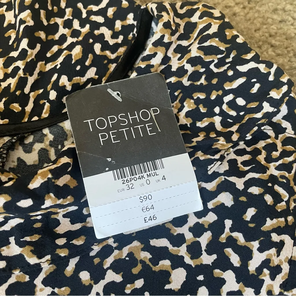 Topshop Petite Cold Shoulder Romper 0 NWT Animal Print Cut Out‎ Sleeve Party - Image 6
