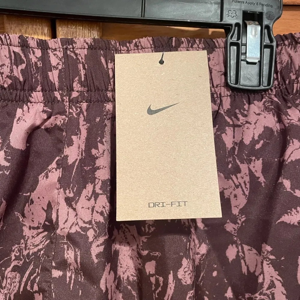 Nike Dri-Fit Women’s Lined Tempo Brown Athletic Running Shorts Sz M NWT - Image 4