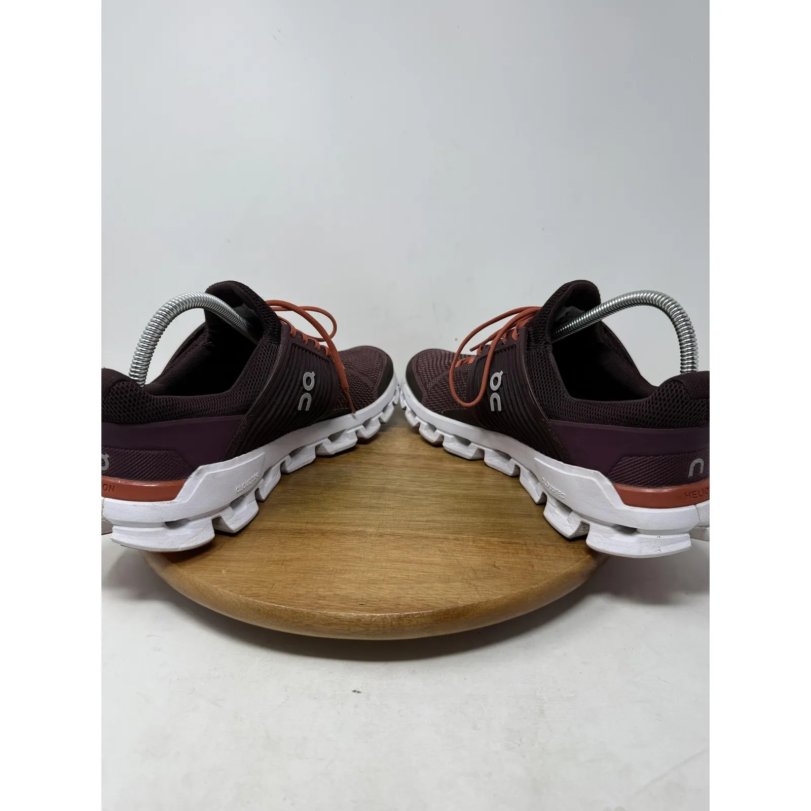 On Running Shoes Womens Size 10.5 Purple Orange Cloudswift Helion CloudTec Road - Image 8