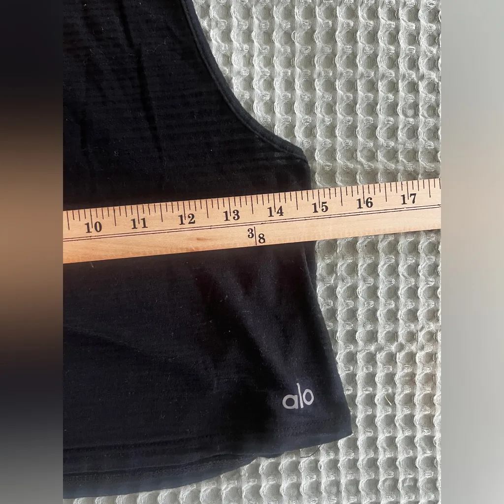 Alo Yoga - Black Racerback Cropped Tank Top - Image 2