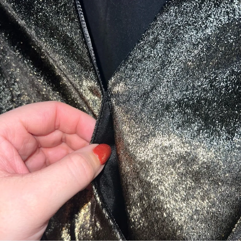 FRAME Long Sleeve Metallic Velvet Lame Mini Dress In Gold - Image 5