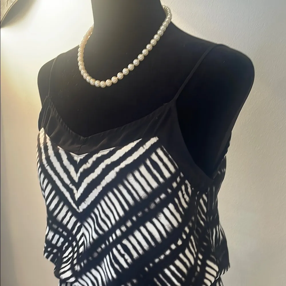 Black and White patterned sun Dress - Image 2