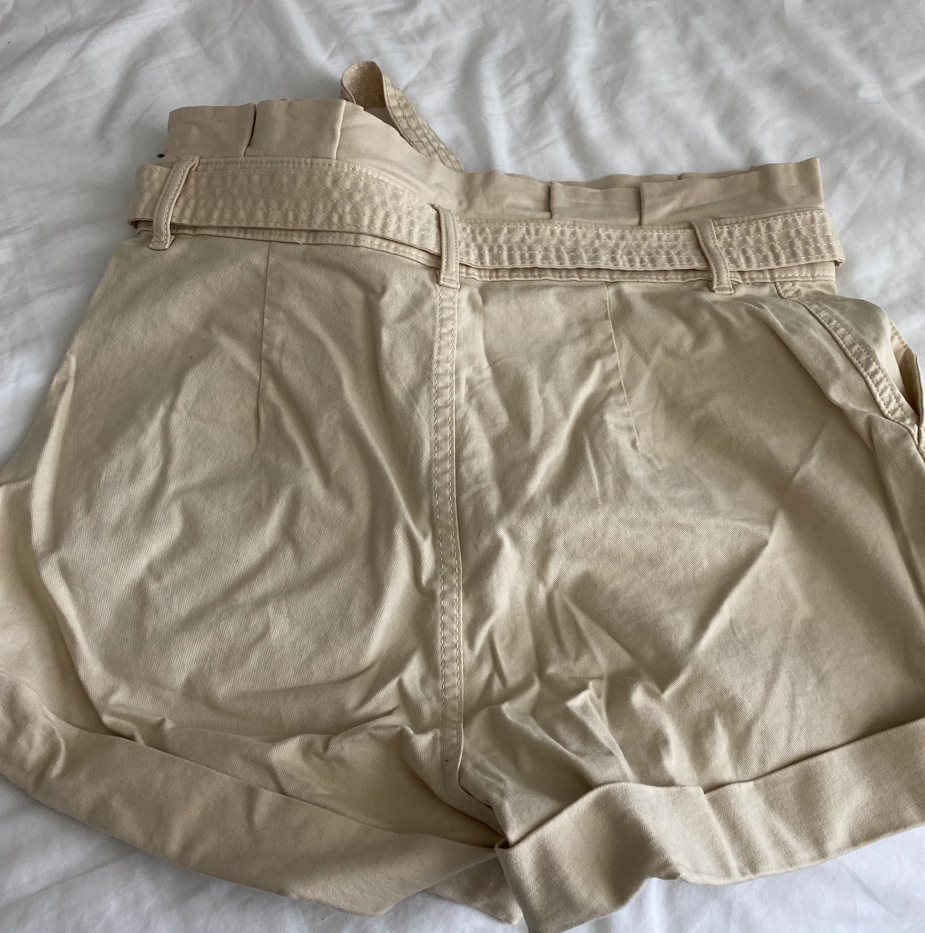 Abercrombie & Fitch Shorts - Image 2
