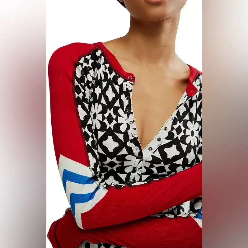 NWT FREE PEOPLE FP Movement Women's Kick Off Printed Layer Top in Aspen Onyx Red Size XS - Image 6